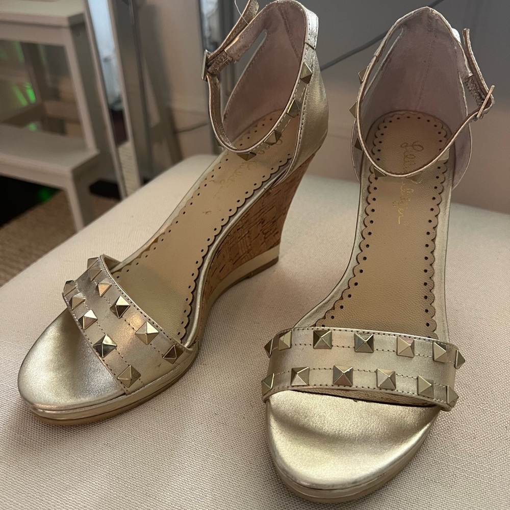LILLY PULITZER Sydney Gold Wedge Heels